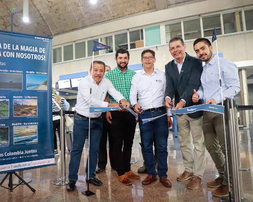 FotografoFoto Alcaldía de Medellín:Medellín y Paipa - Boyacá estarán más cerca con la nueva ruta aérea directa que conecta a las dos ciudades.